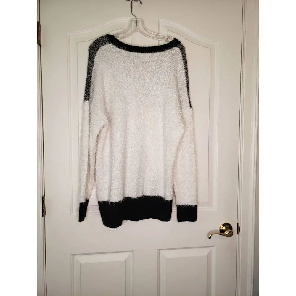Metaphor Sweater - Picture 4 of 6